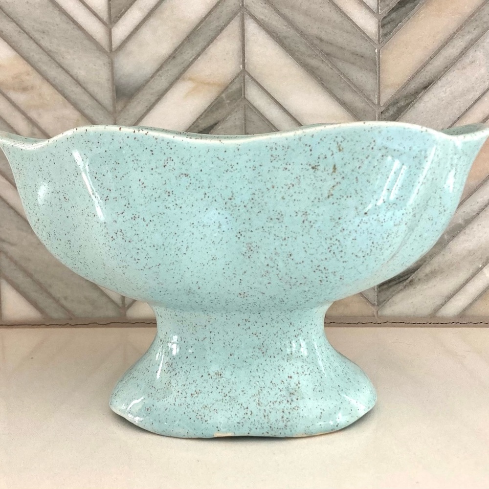 Brush Mid Century Light Blue Speckled Planter, Vase, No. 820, Footed, Scalloped